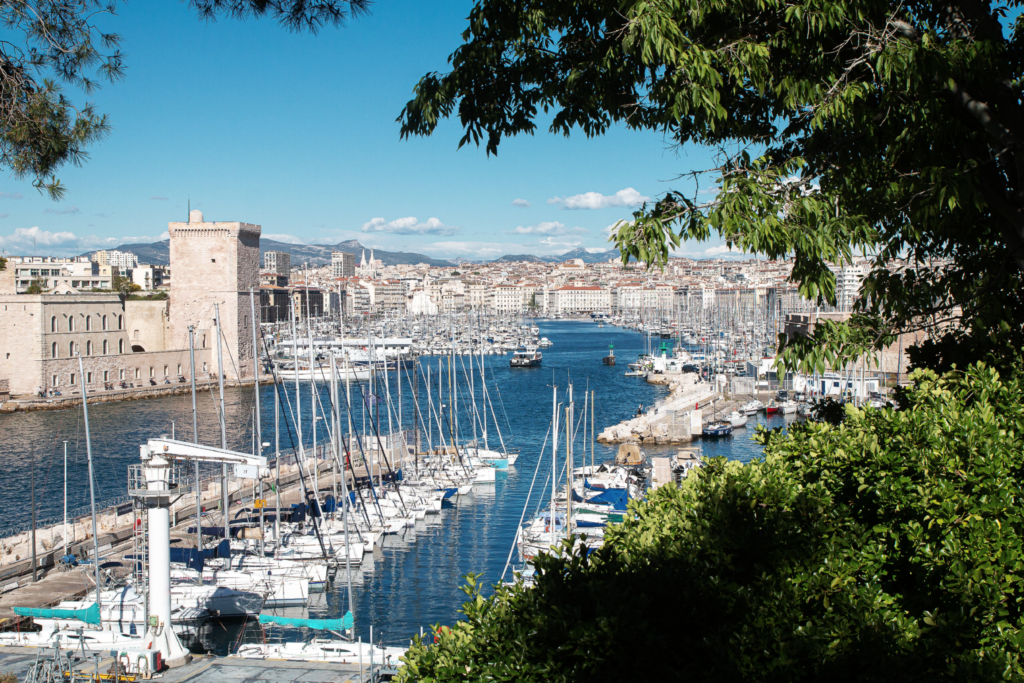 Le vieux port de Marseille au mois de mai